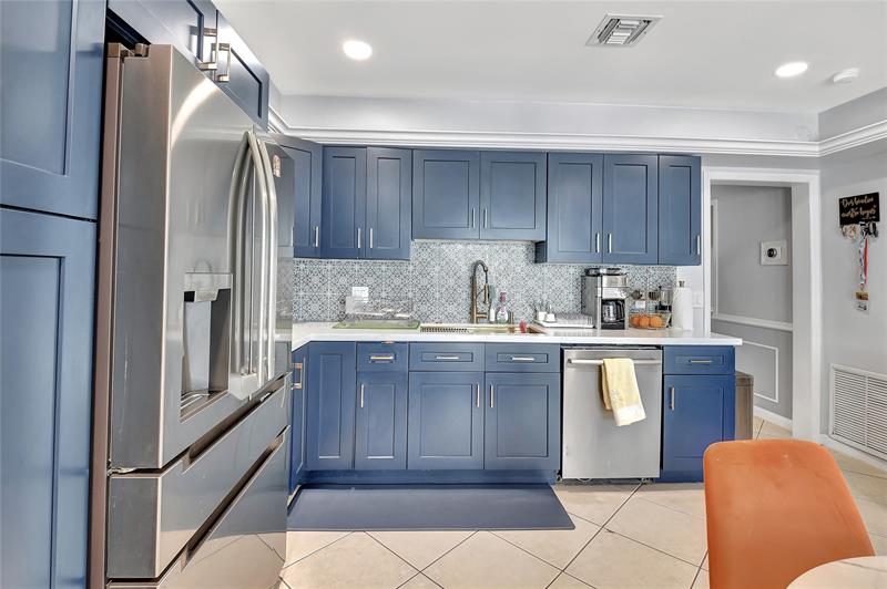 Image 16 of 45 For 6133 Old Court Rd  231