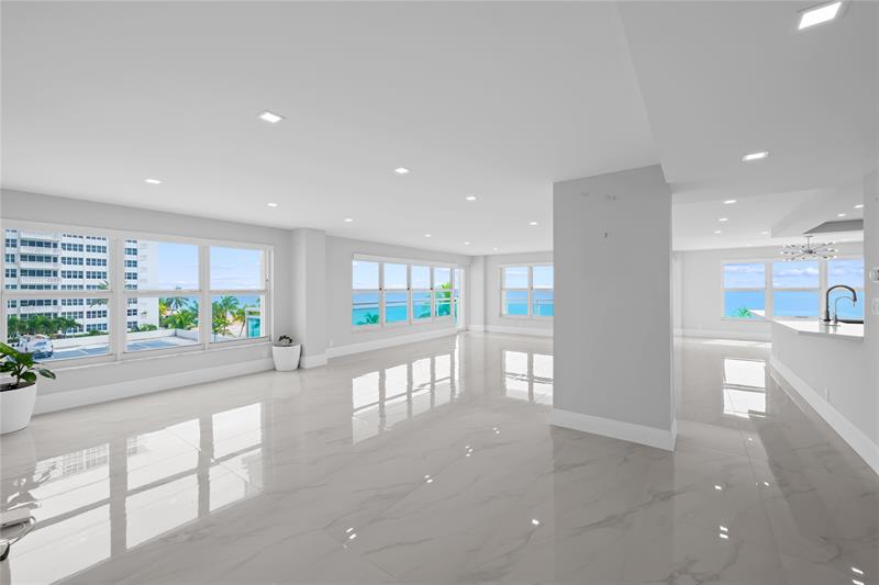Image 78 of 90 For 3900 Galt Ocean Dr  317