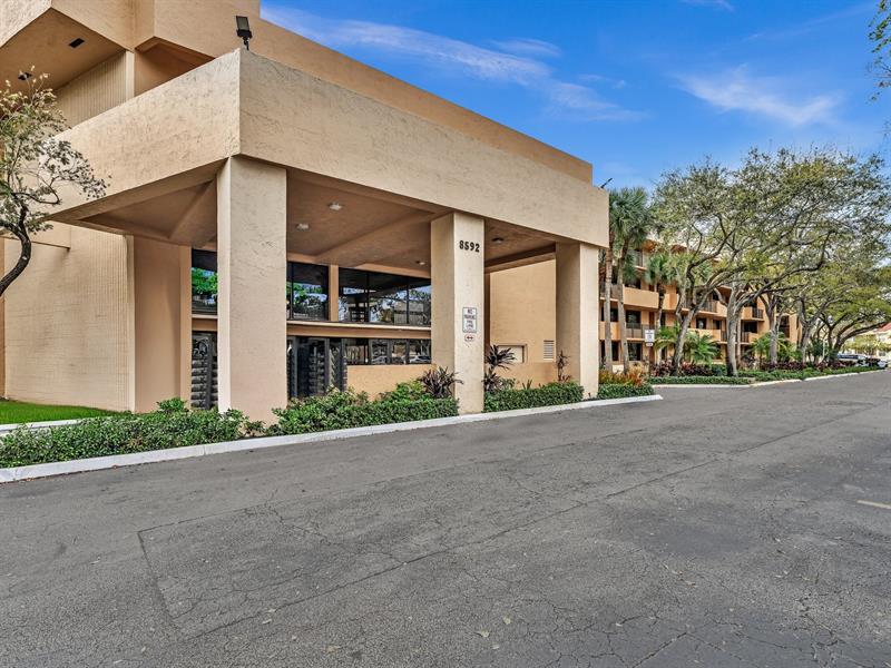 Image 27 of 27 For 8592 Sunrise Blvd  202