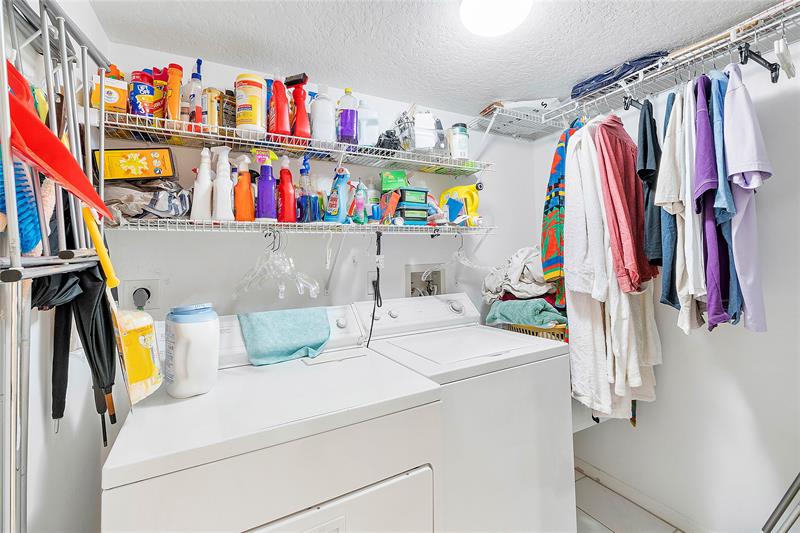 Image 18 of 27 For 5746 Crystal Shores Drive  402