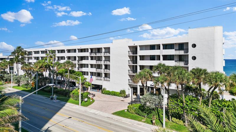 Image 30 of 50 For 510 Ocean Blvd  507
