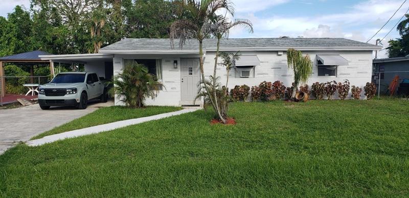 Image 4 of 27 For 4916 43rd Ter