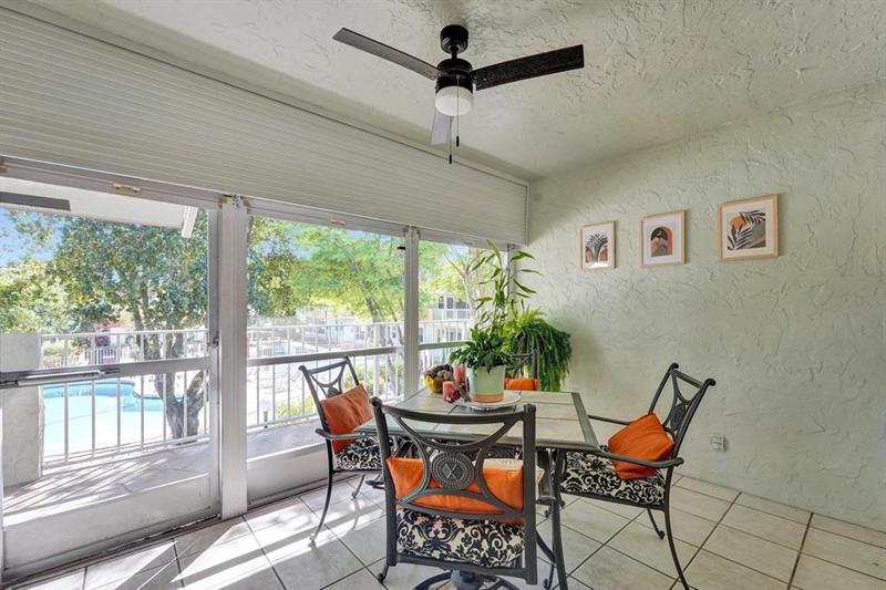 Image 4 of 50 For 860 6th Ave  409