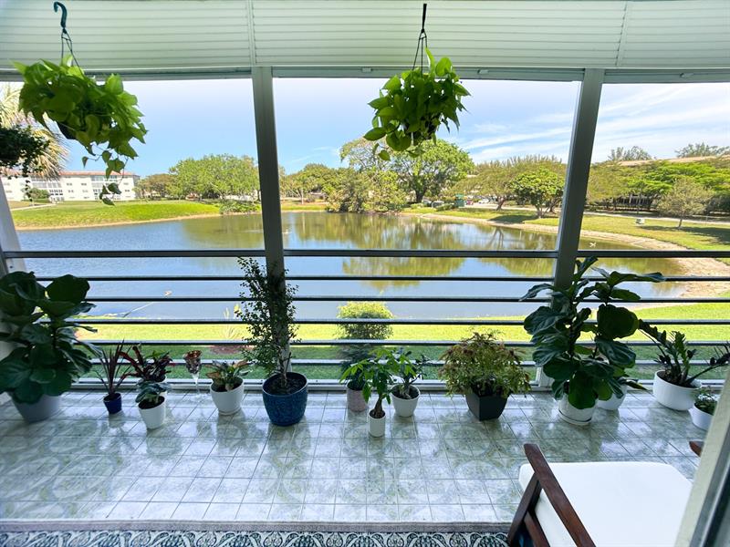 Image 2 of 36 For 4301 Martinique Cir  H2