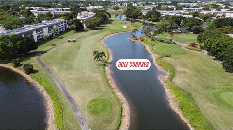 Image 24 of 36 For 4301 Martinique Cir  H2