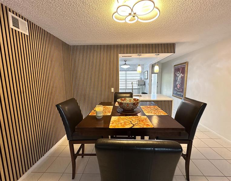 Image 6 of 36 For 4301 Martinique Cir  H2