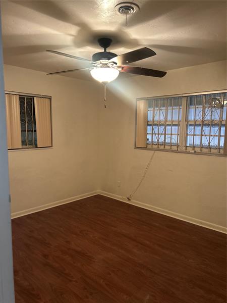 Image 18 of 31 For 75 128th Terrace