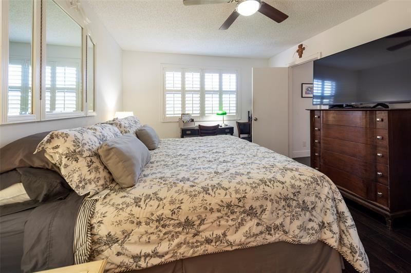 Image 13 of 29 For 2786 104th Ave  309