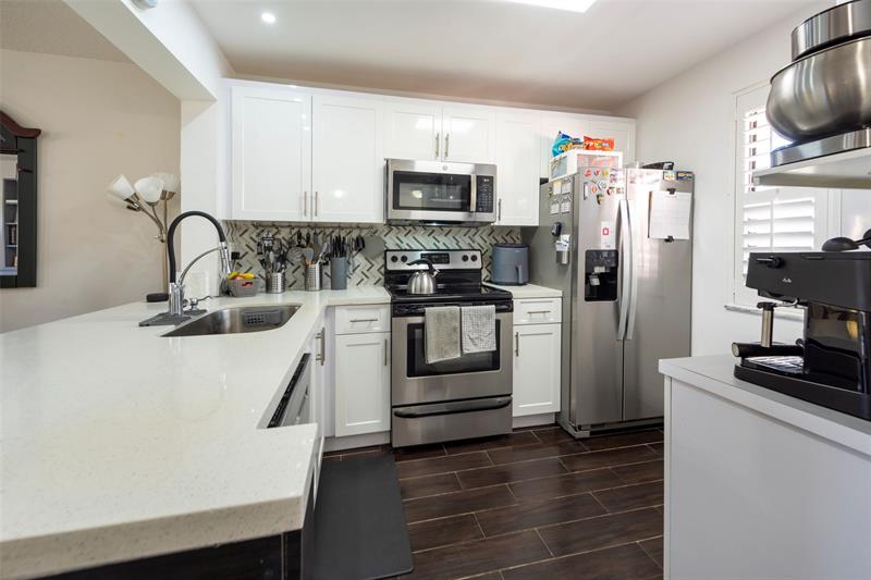Image 5 of 29 For 2786 104th Ave  309