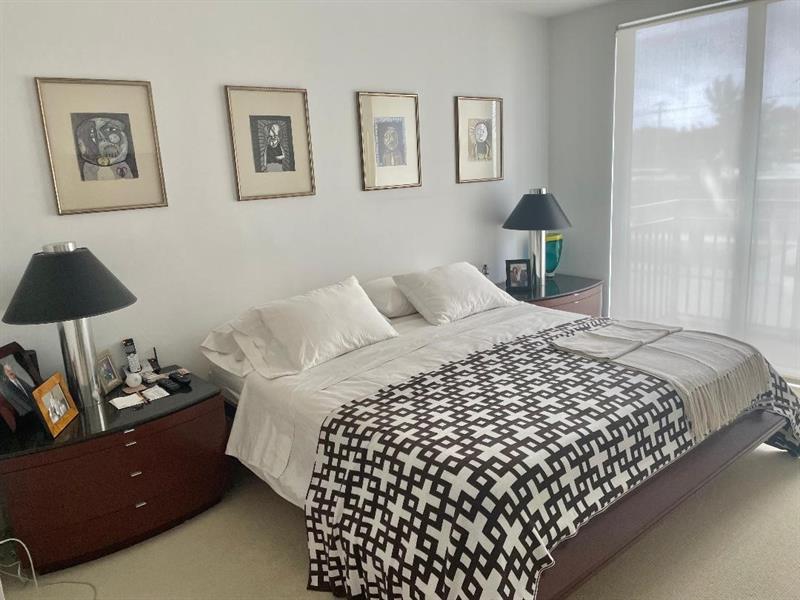 Image 11 of 45 For 2631 14th Ave  208