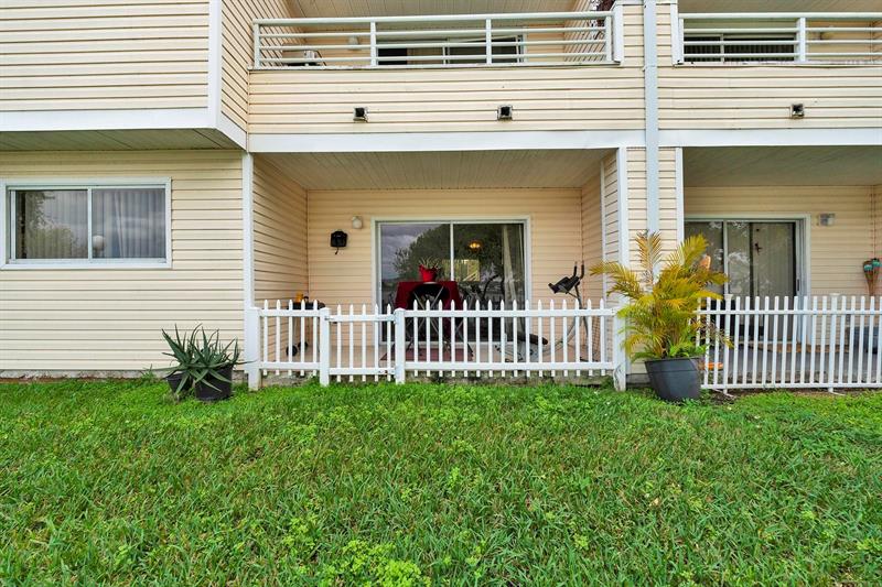 Image 36 of 44 For 3413 44th St  108