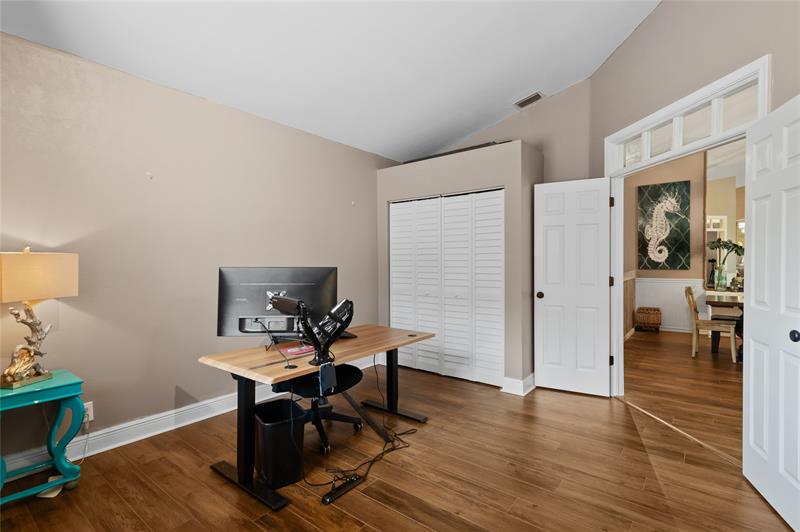 Image 18 of 29 For 10553 10th Ct  D-140