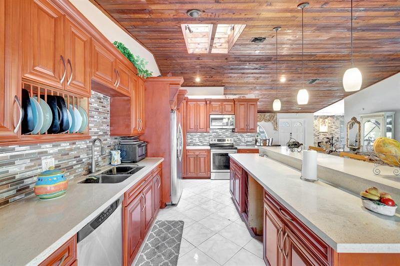 Image 17 of 68 For 5230 73rd Way