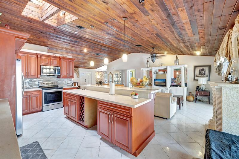 Image 18 of 68 For 5230 73rd Way