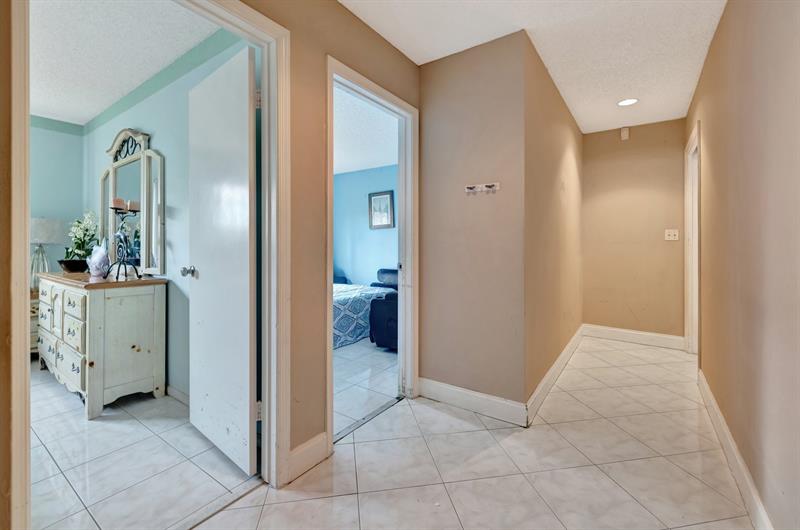 Image 31 of 68 For 5230 73rd Way
