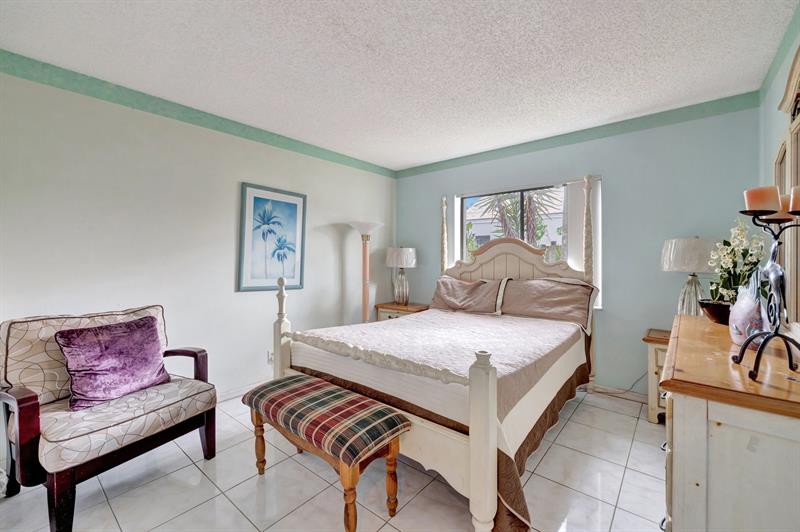 Image 32 of 68 For 5230 73rd Way