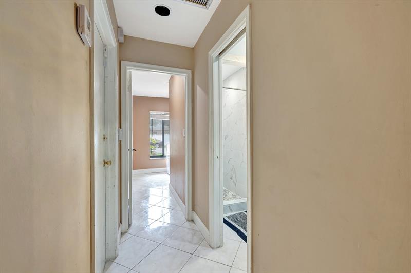 Image 36 of 68 For 5230 73rd Way