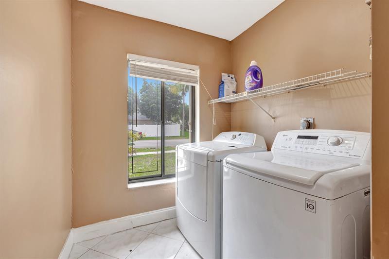 Image 38 of 68 For 5230 73rd Way