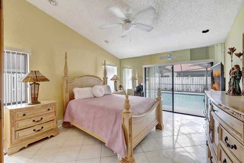 Image 40 of 68 For 5230 73rd Way