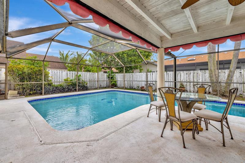 Image 48 of 68 For 5230 73rd Way