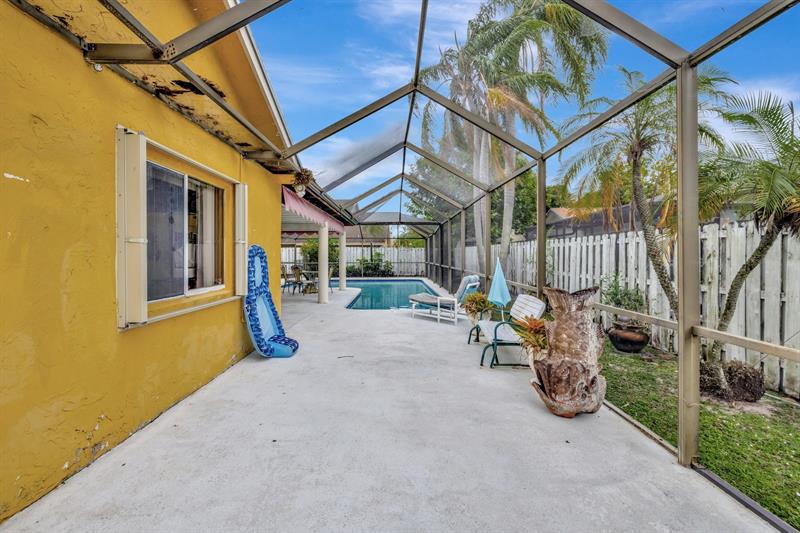 Image 54 of 68 For 5230 73rd Way