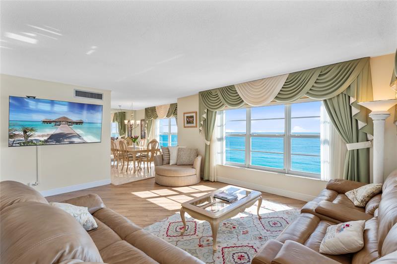 Image 3 of 39 For 3850 Galt Ocean Dr  1001