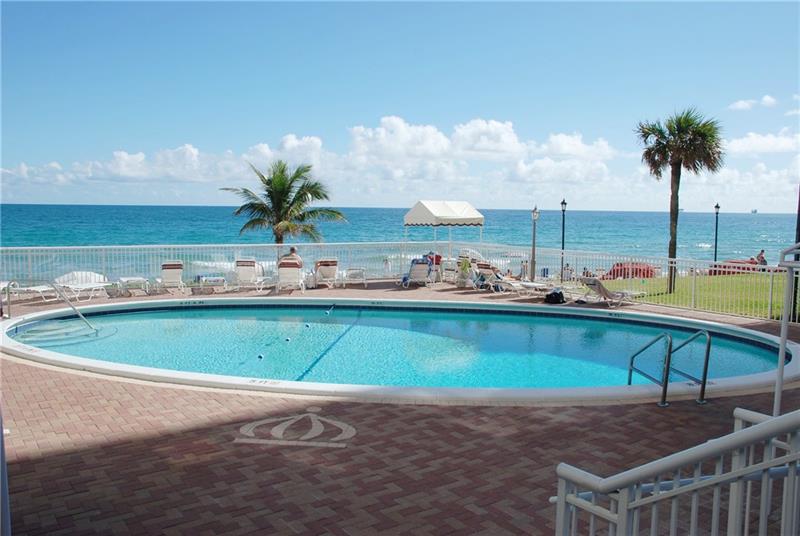 Image 37 of 39 For 3850 Galt Ocean Dr  1001