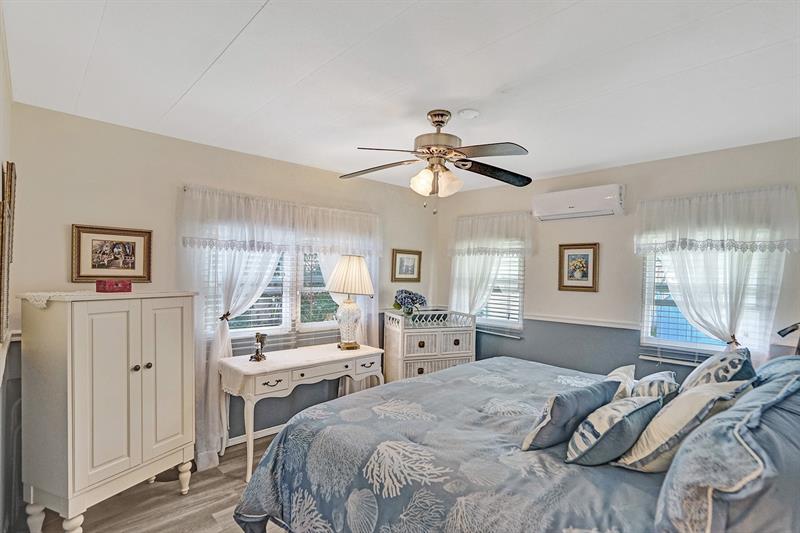 Image 7 of 31 For 2301 86th Ter