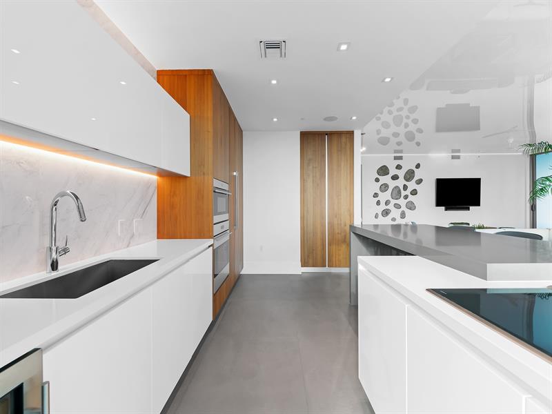 Image 16 of 56 For 701 Fort Lauderdale Beach Blvd  605