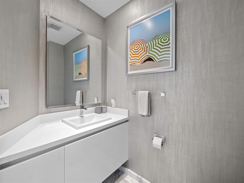 Image 26 of 56 For 701 Fort Lauderdale Beach Blvd  605
