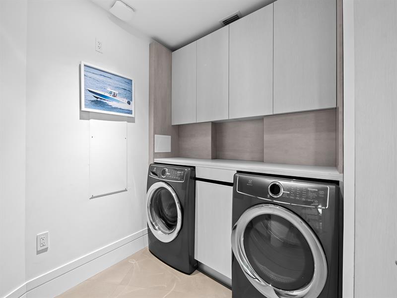 Image 33 of 56 For 701 Fort Lauderdale Beach Blvd  605