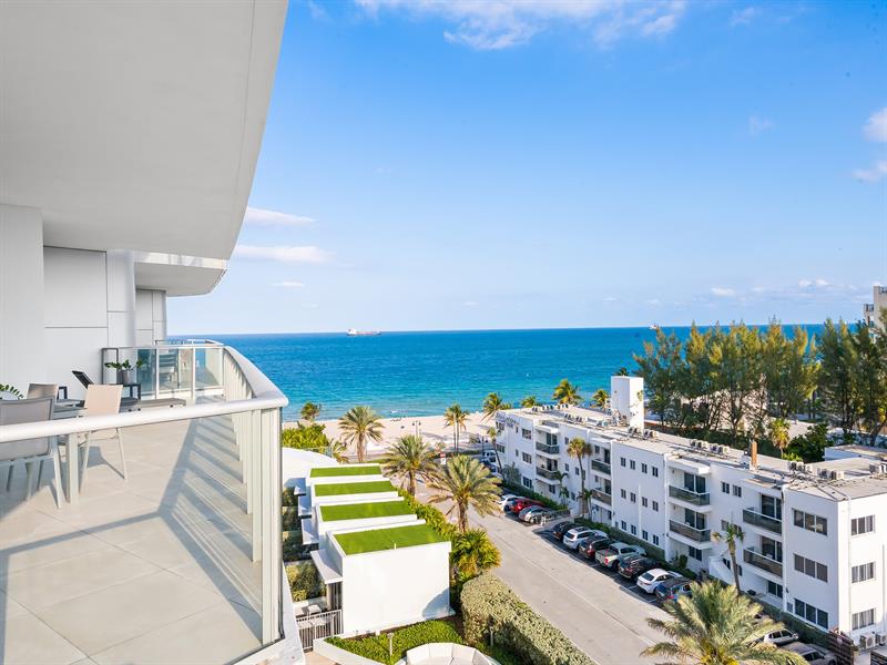 Image 4 of 56 For 701 Fort Lauderdale Beach Blvd  605
