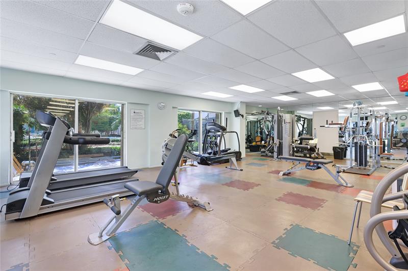 Image 27 of 29 For 2500 Las Olas Blvd  406