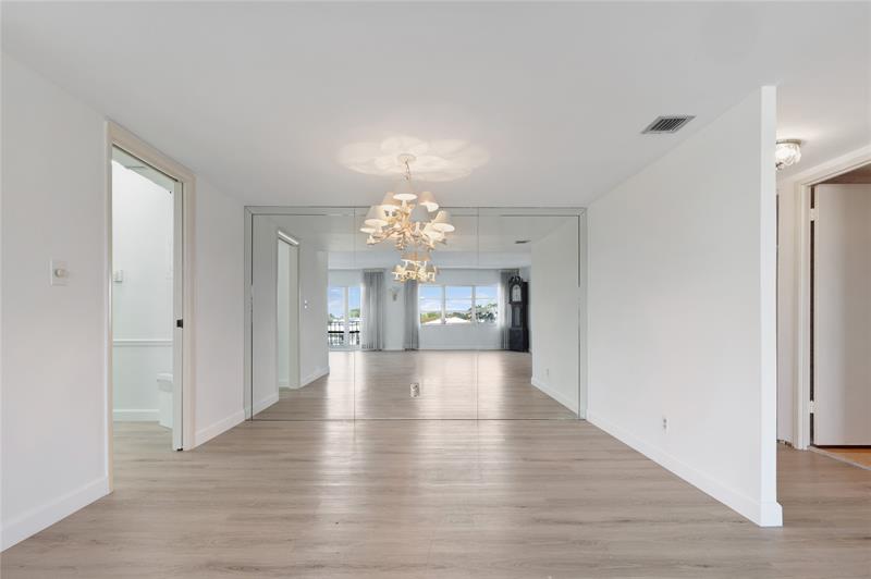 Image 6 of 29 For 2500 Las Olas Blvd  406