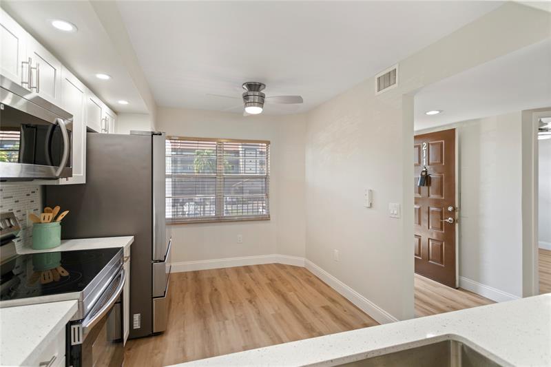 Image 10 of 50 For 1501 131st Way  211p