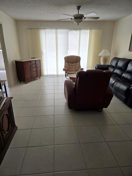 Image 4 of 13 For 571 142 Ave  106