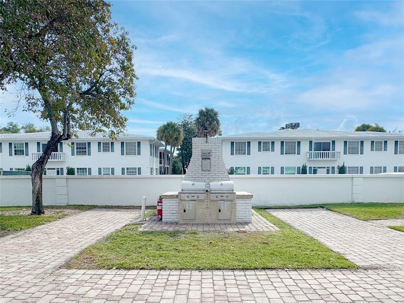 Image 21 of 21 For 2190 68th St  512