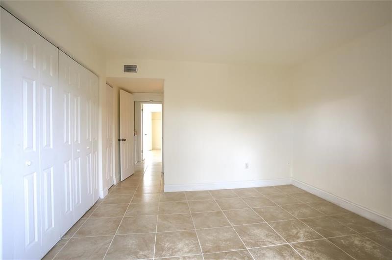 Image 10 of 16 For 510 86th Pl  12-201