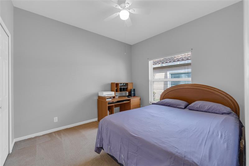 Image 23 of 45 For 11630 48 Street