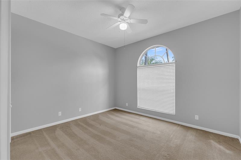 Image 26 of 45 For 11630 48 Street