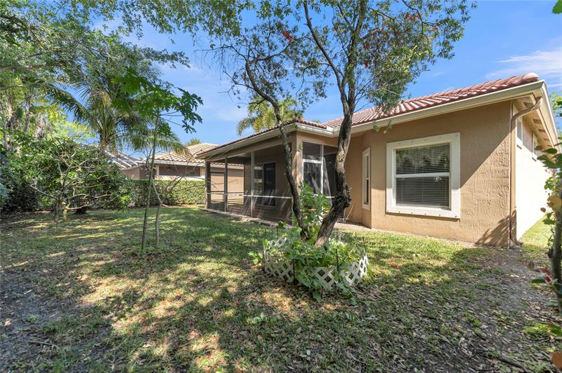 Image 39 of 45 For 11630 48 Street
