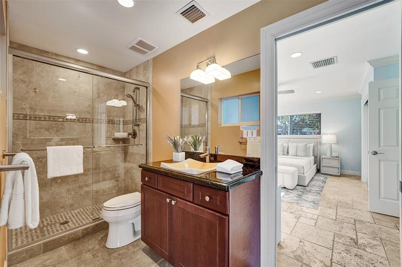 Image 20 of 50 For 2891 23rd St