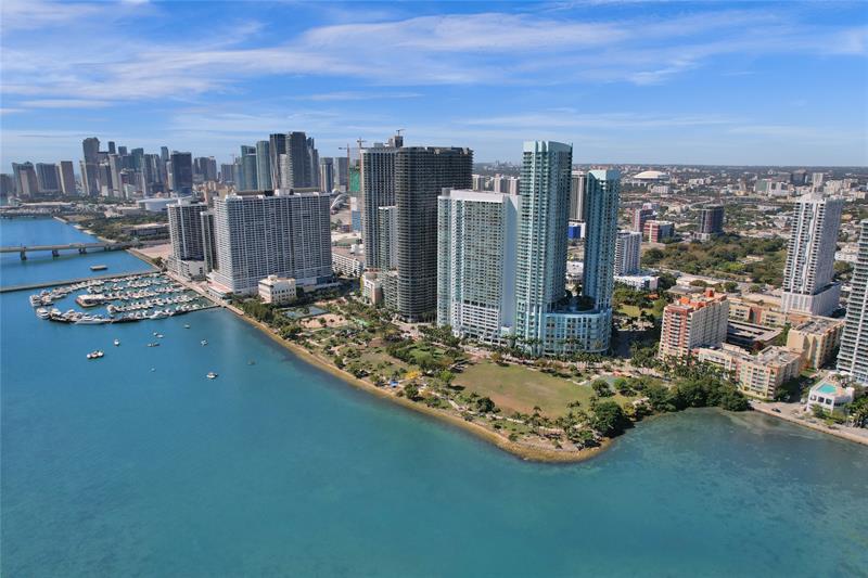 Image 31 of 31 For 1900 Bayshore Drive  3718