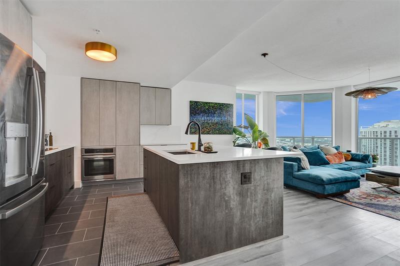 Image 9 of 31 For 1900 Bayshore Drive  3718