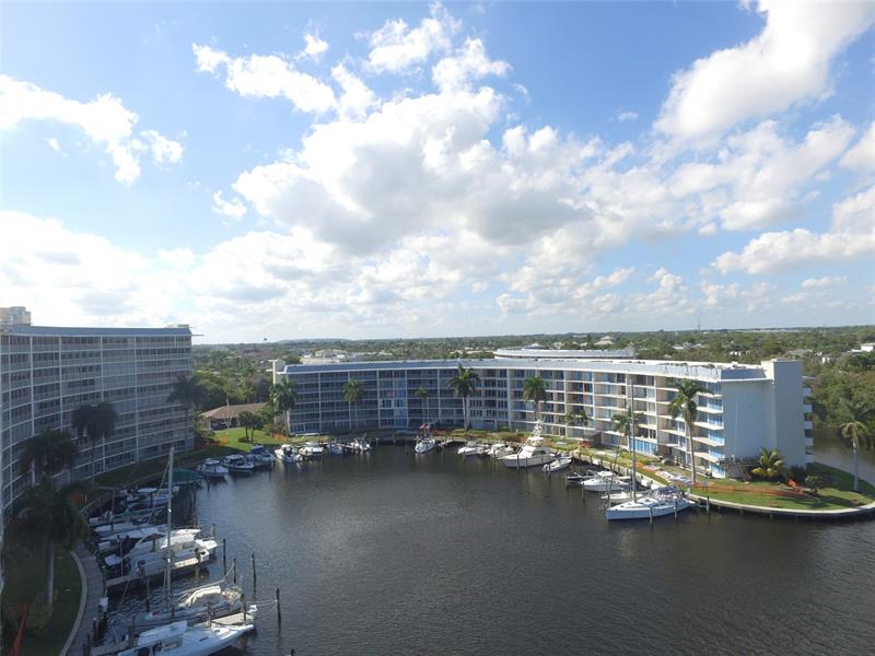 Image 40 of 55 For 1537 Hillsboro Blvd 745