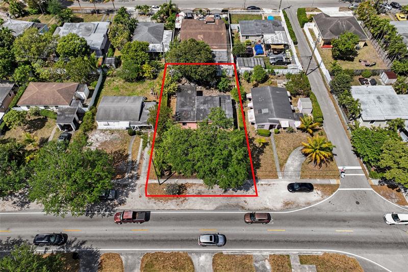 Image 30 of 33 For 12260 Miami Avenue