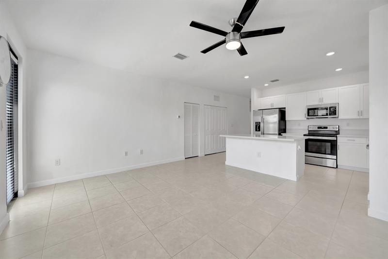 Image 10 of 57 For 2574 2nd St  