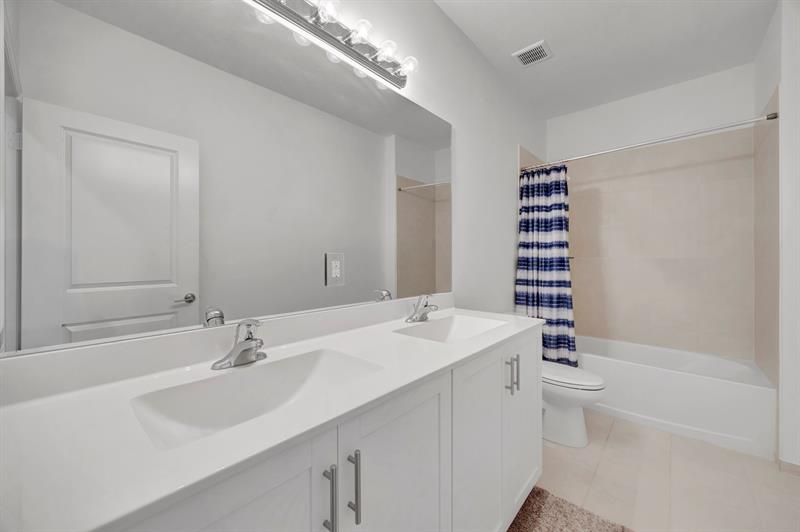 Image 16 of 57 For 2574 2nd St  