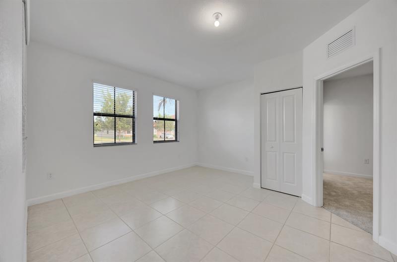 Image 22 of 57 For 2574 2nd St  