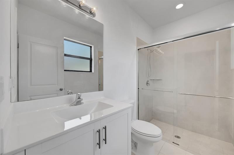 Image 25 of 57 For 2574 2nd St  